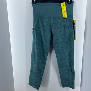 NWT Kirkland Signature Green Leggings Size Small Women's w/ 4-Way Stretch